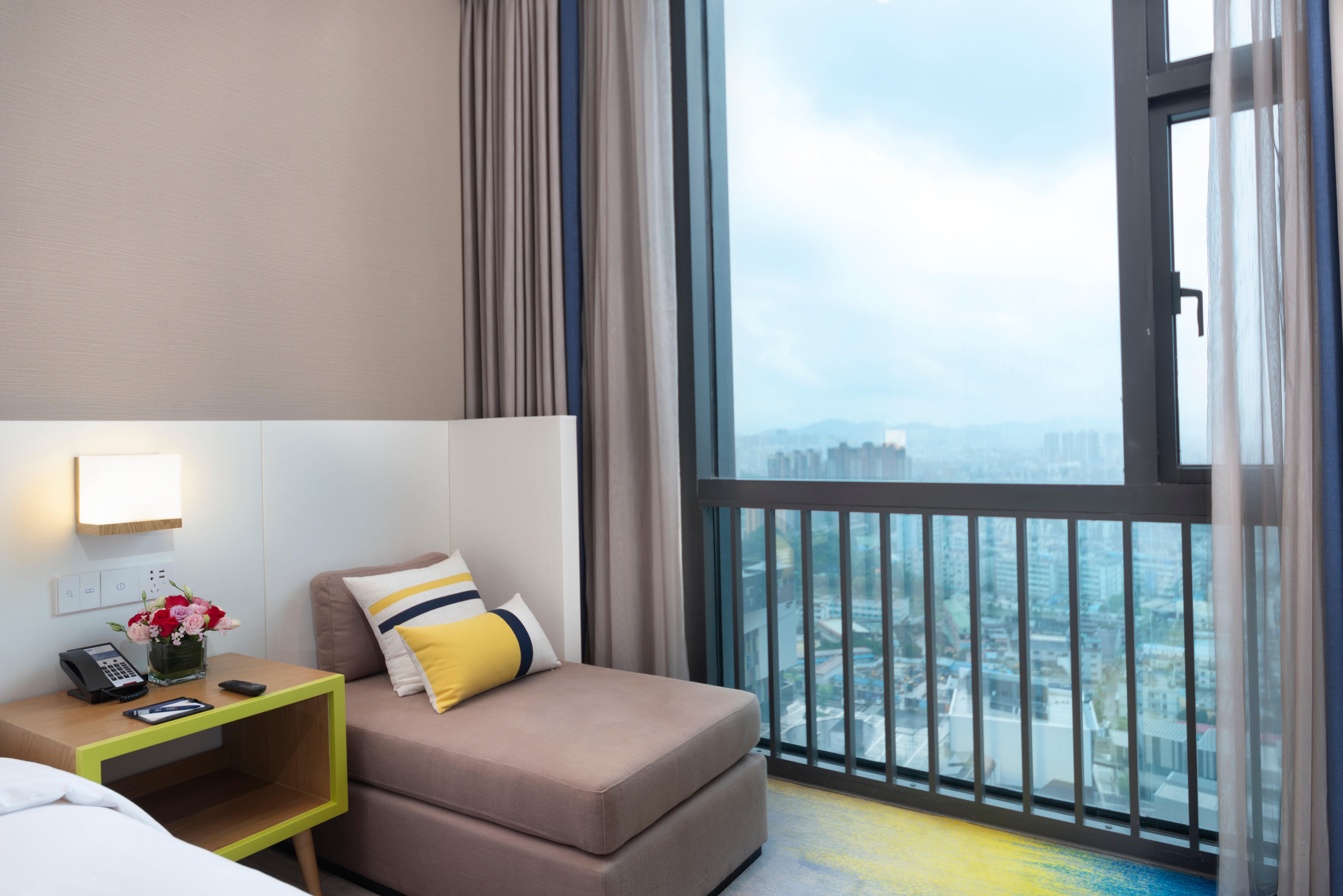 Holiday Inn Express Shenzhen Songgang, An Ihg Hotel Экстерьер фото
