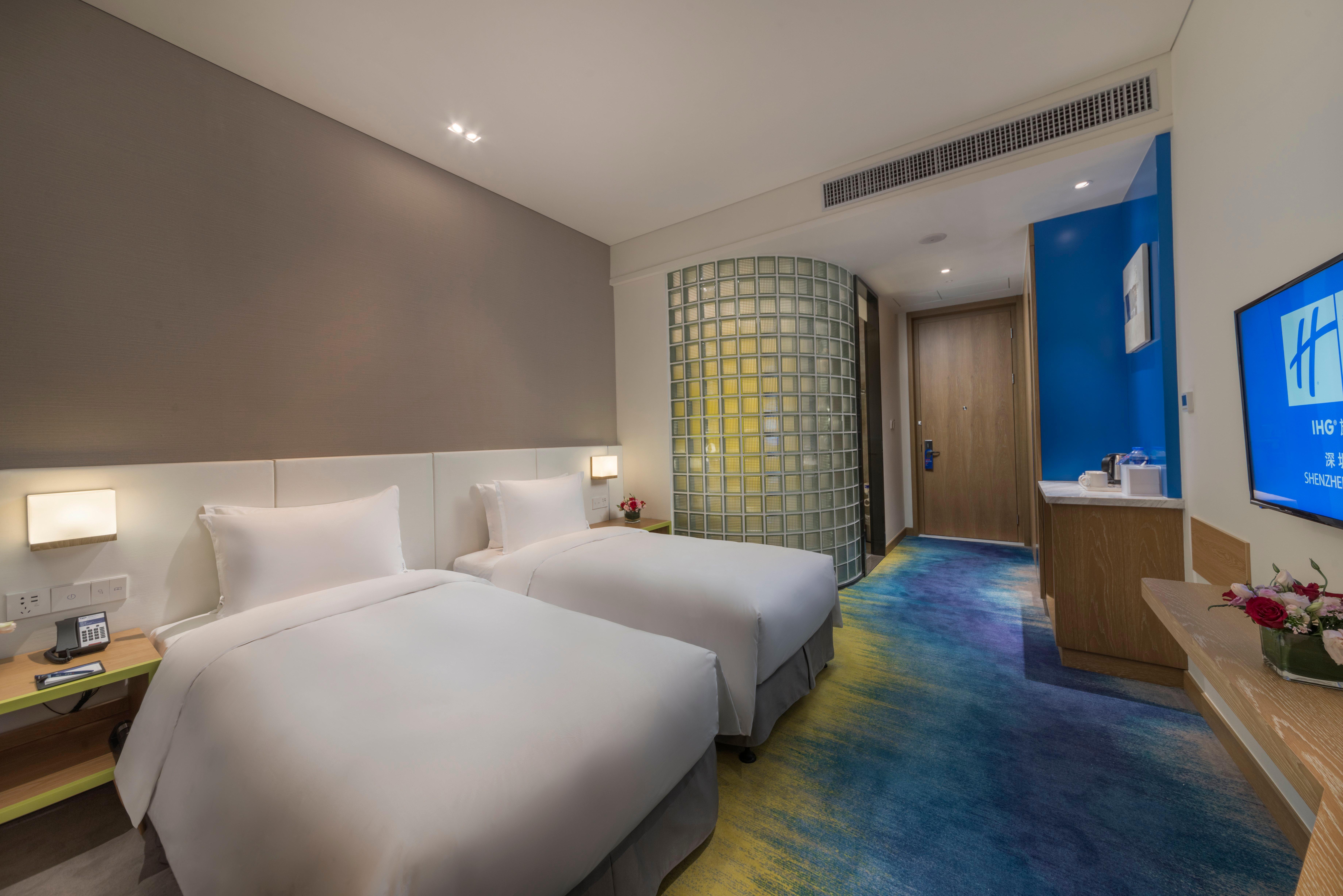 Holiday Inn Express Shenzhen Songgang, An Ihg Hotel Экстерьер фото