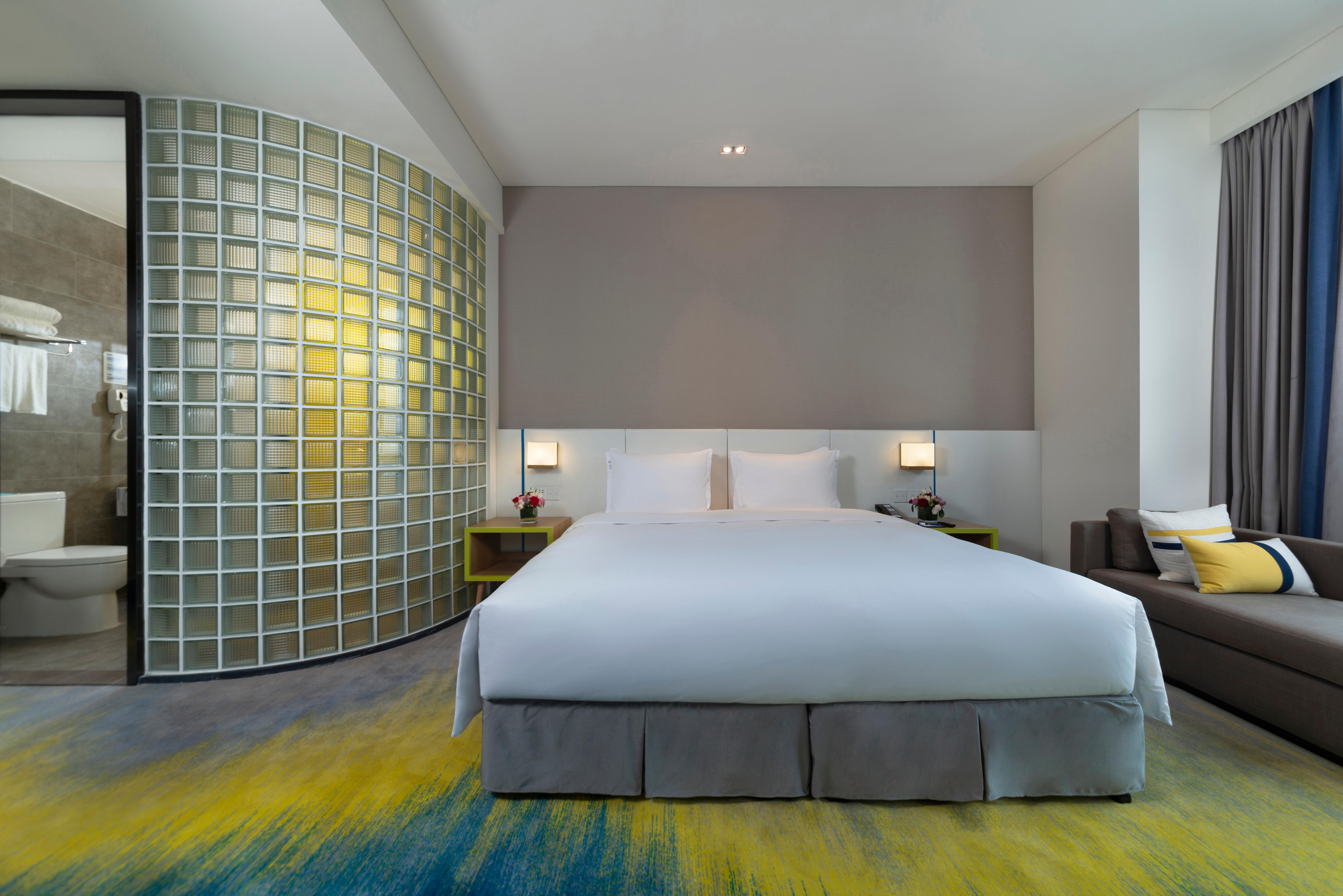 Holiday Inn Express Shenzhen Songgang, An Ihg Hotel Экстерьер фото